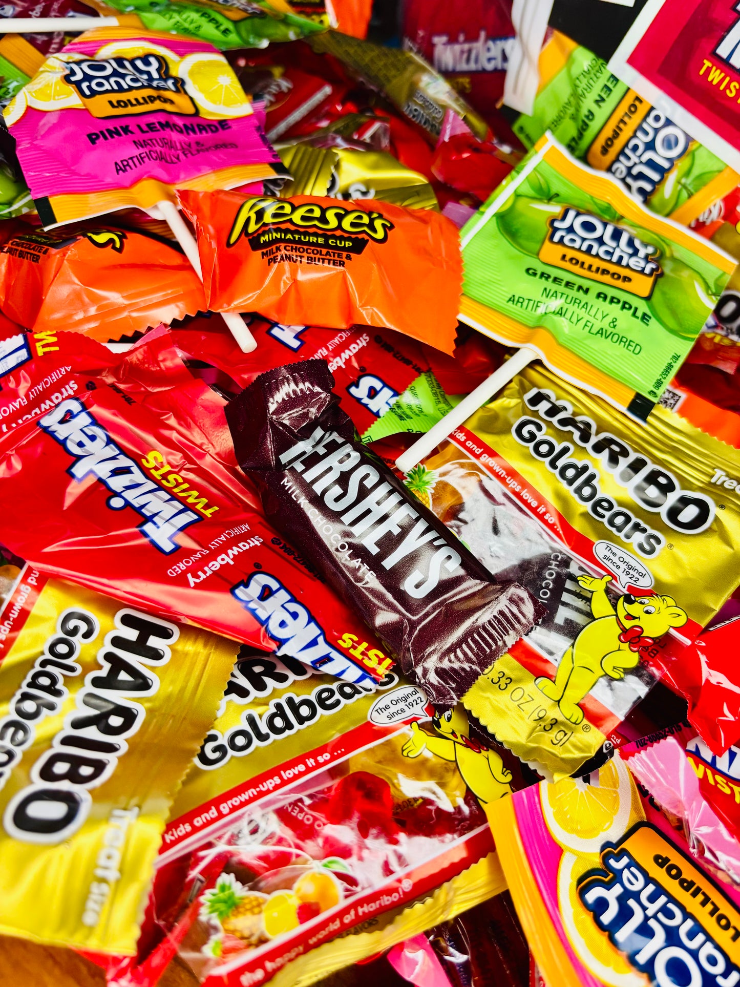 Hershey’s Miniature Treat Selection Bag (100 sweets)